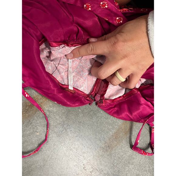 FREE PEOPLE Cabbage Rose Red/PinkFestival Boho Jumpsuit Sz 4 - Picture 5 of 5